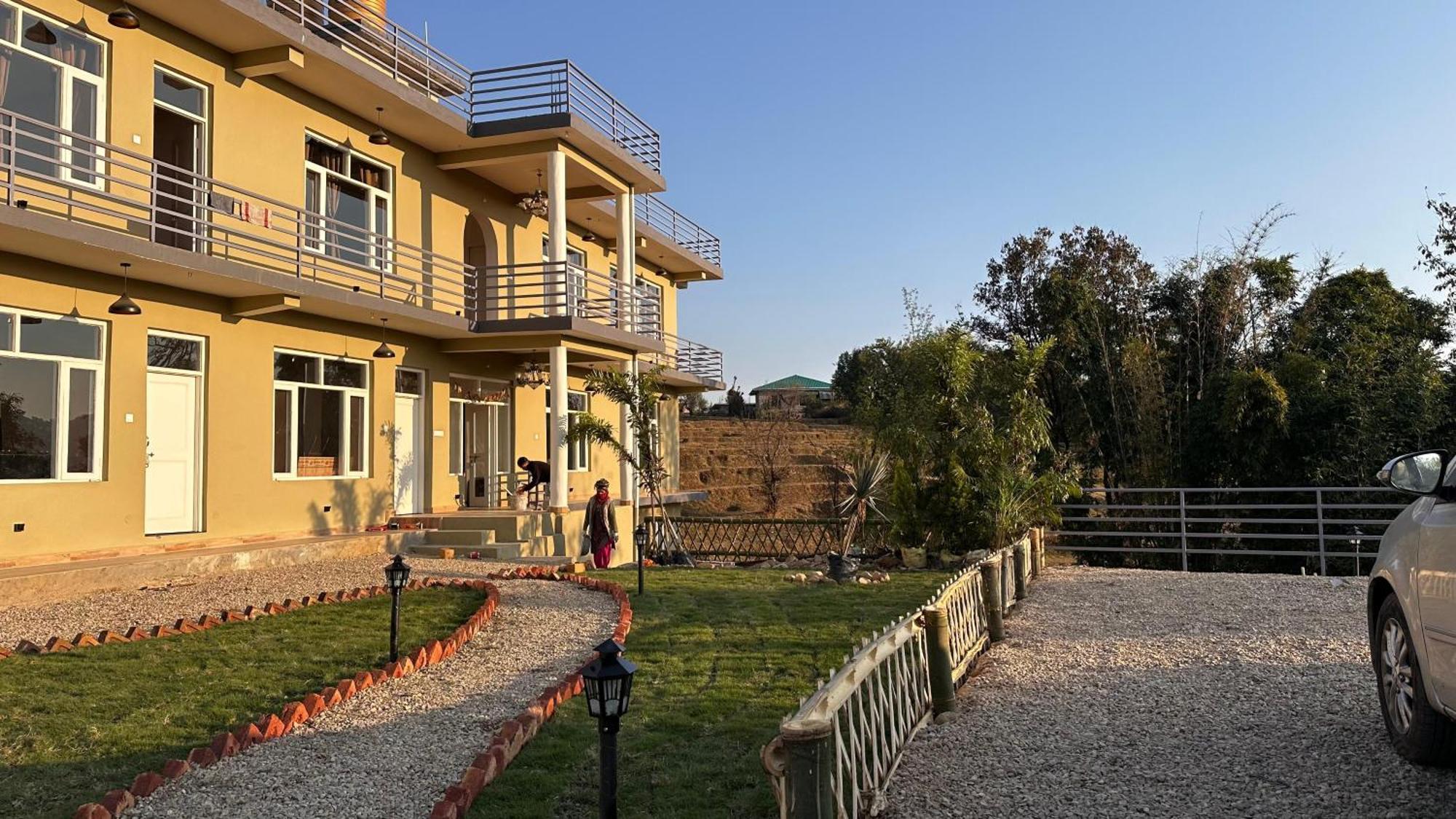 The Lumi Hotel Bir  Luaran gambar